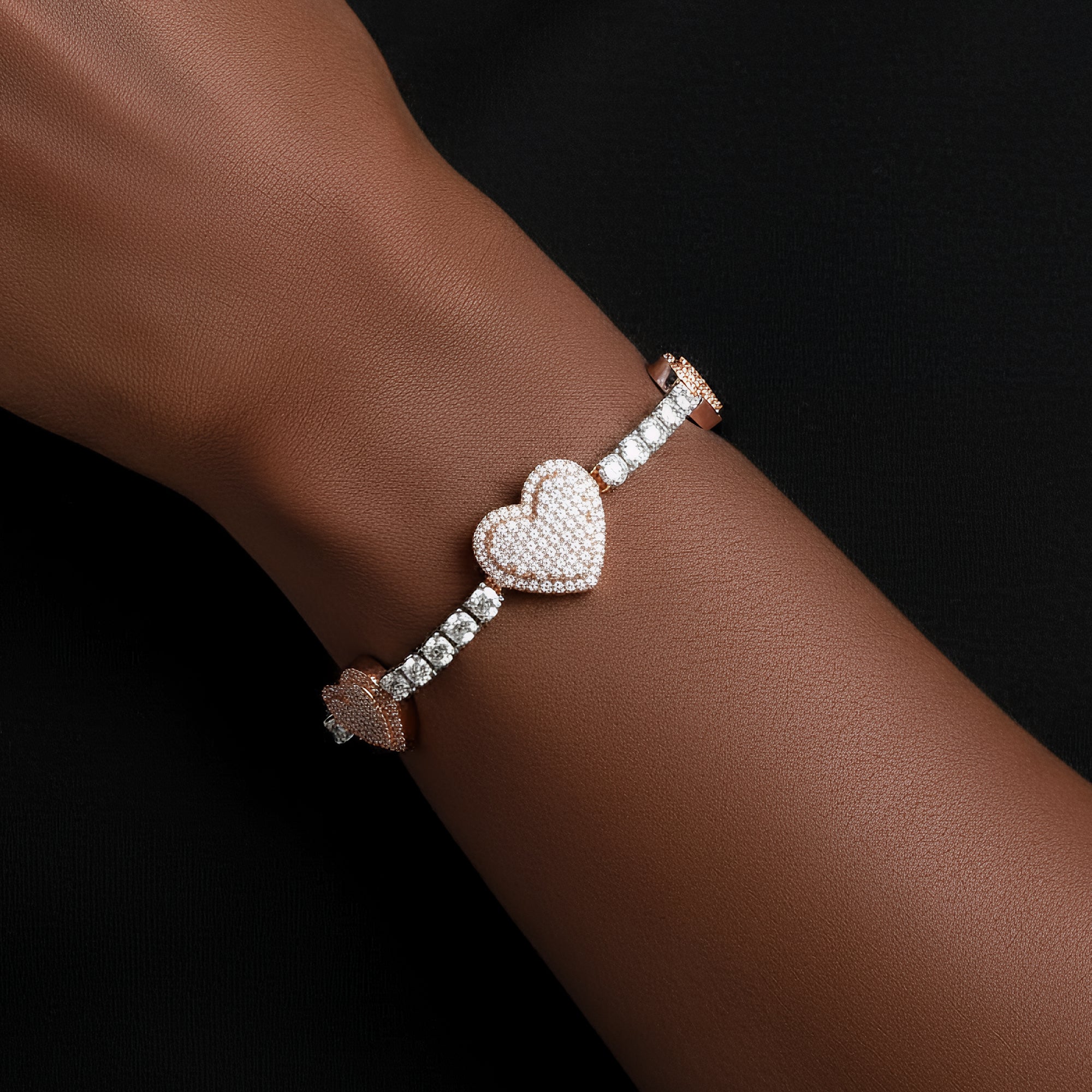 Moissanite Tennis Heart Link Bracelet 925