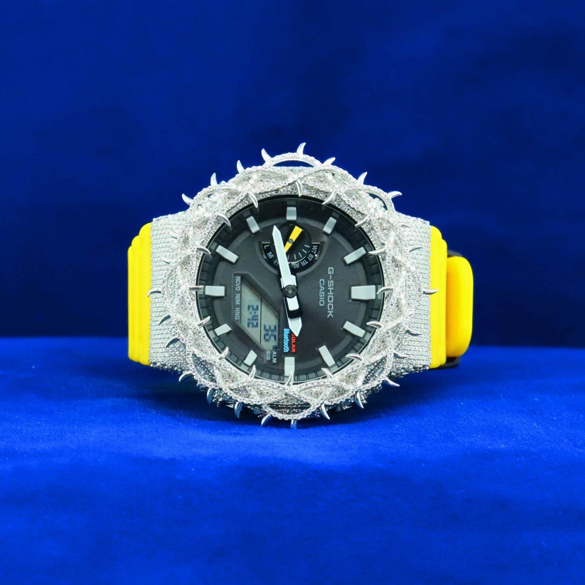 Moissanite Custom Thorn Bezel G-Shock Yellow/Black