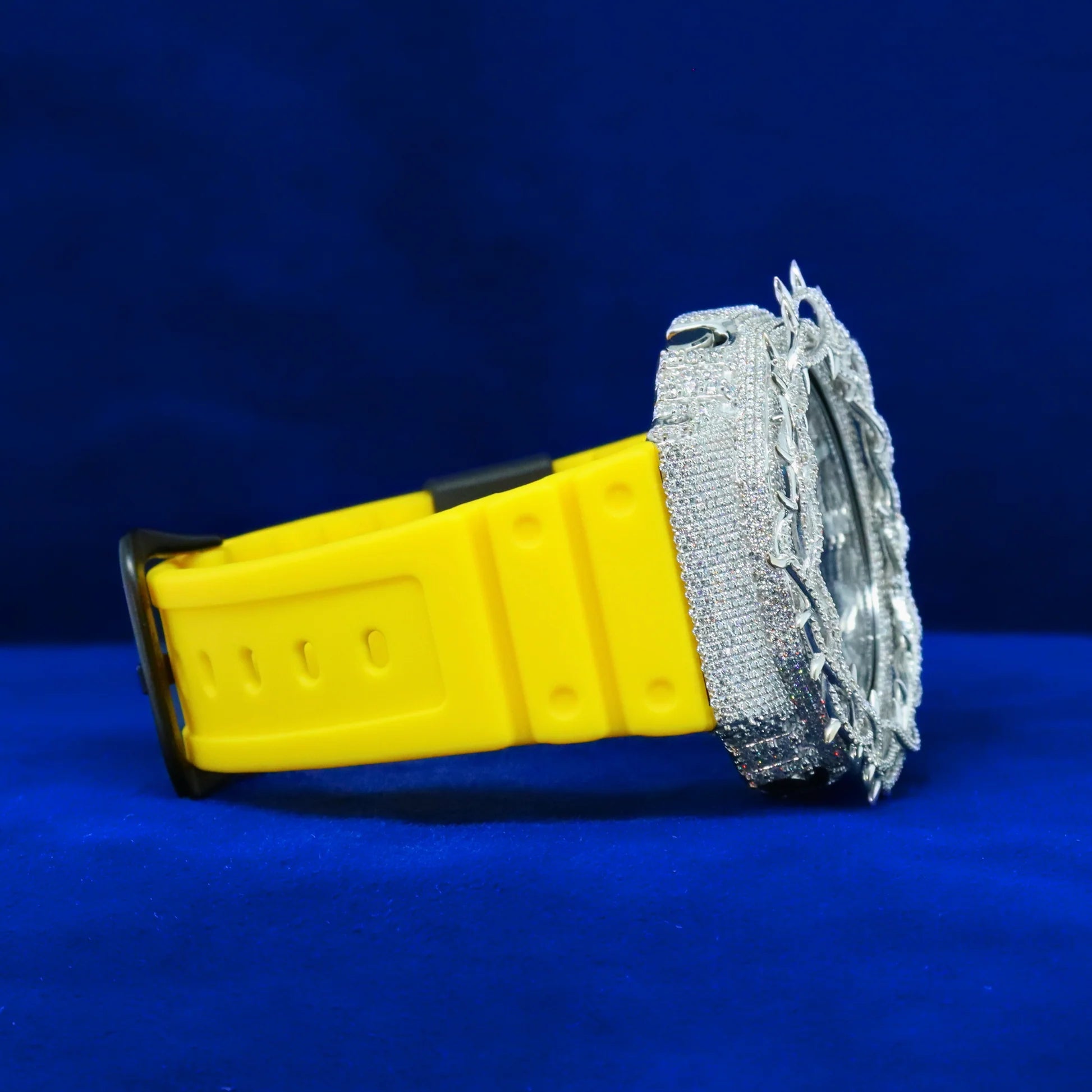 Moissanite Custom Thorn Bezel G-Shock Yellow/Black