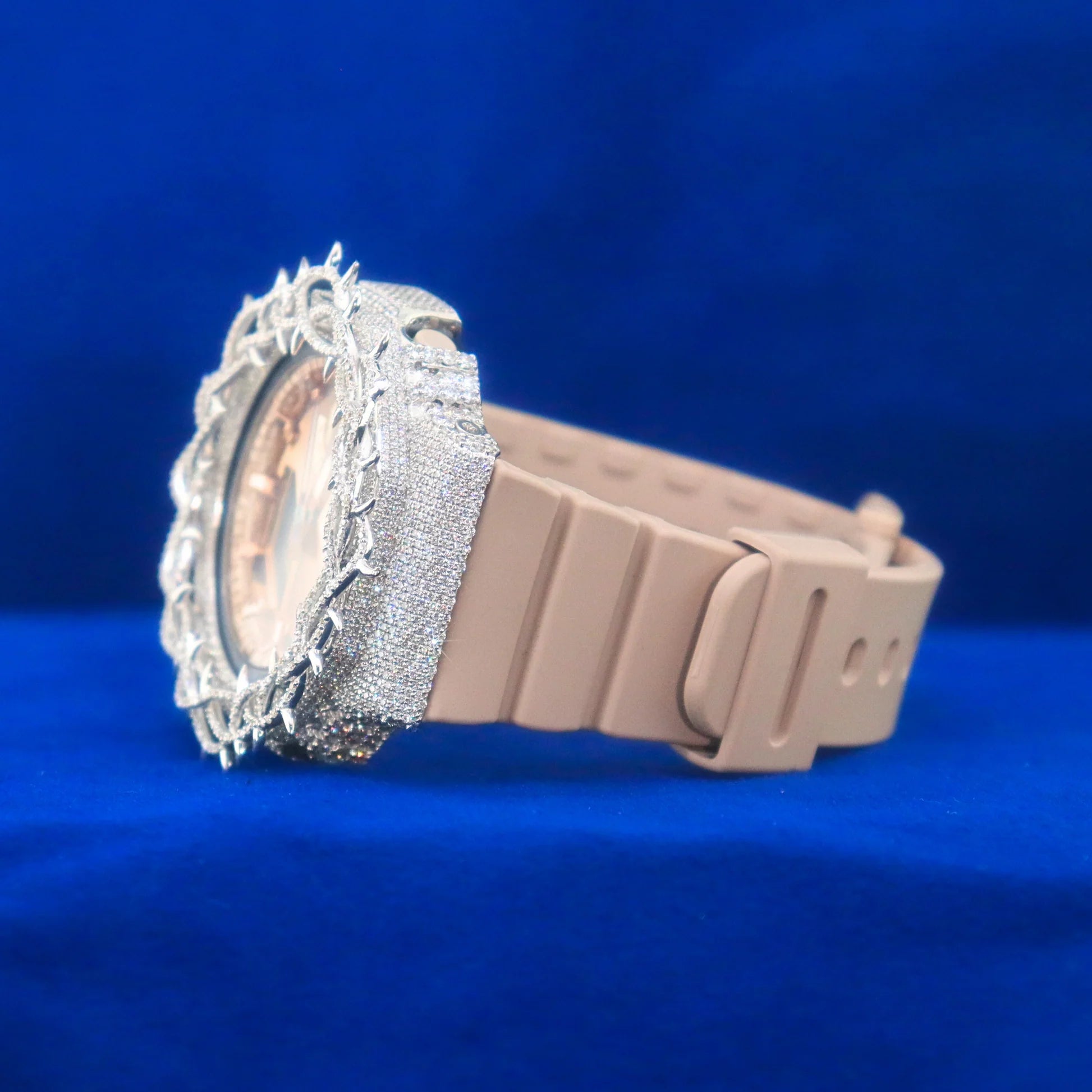 Thorn Bezel Gshock Moissanite GA2100 Rose Watch