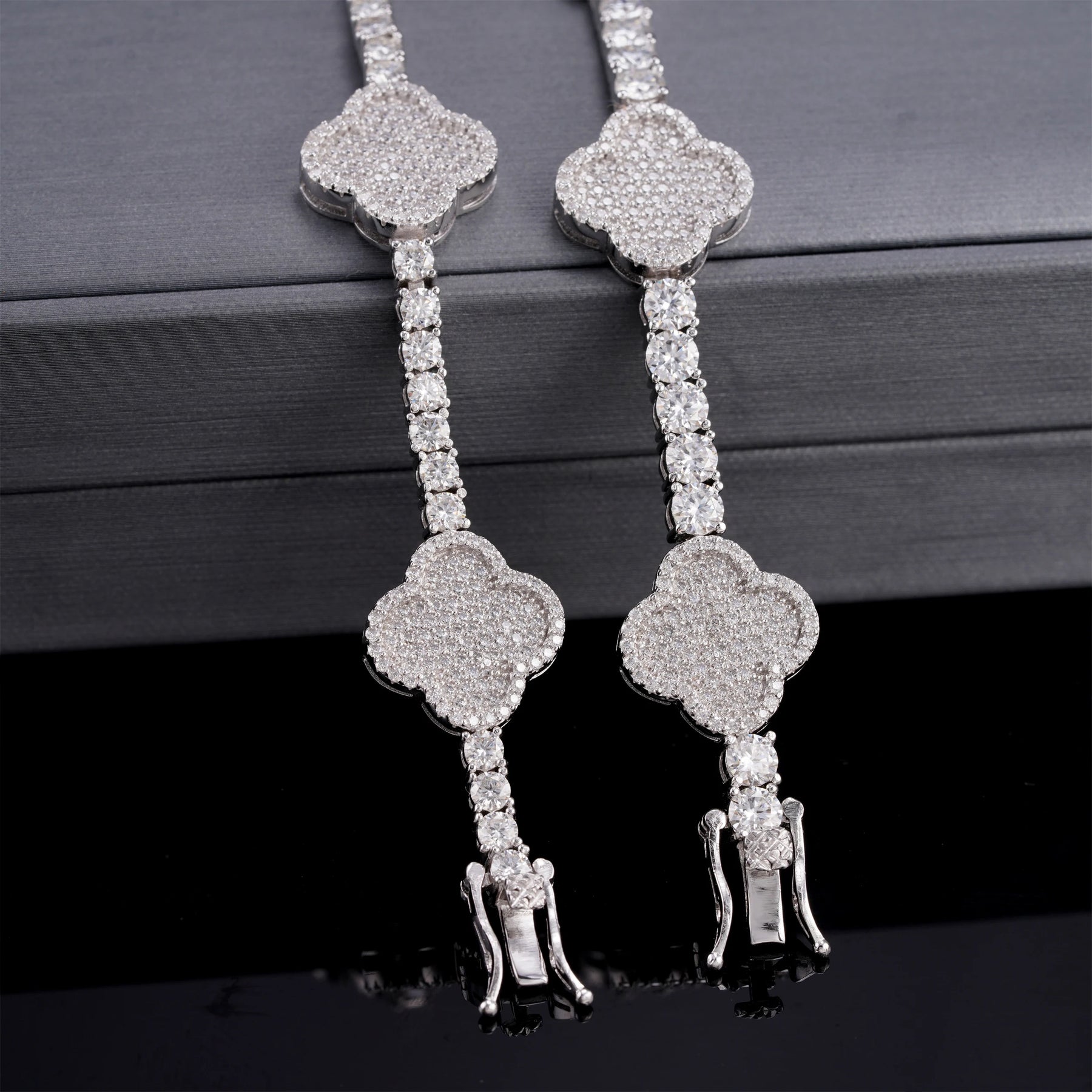 3mm Moissanite Tennis Clover Link Bracelet 925