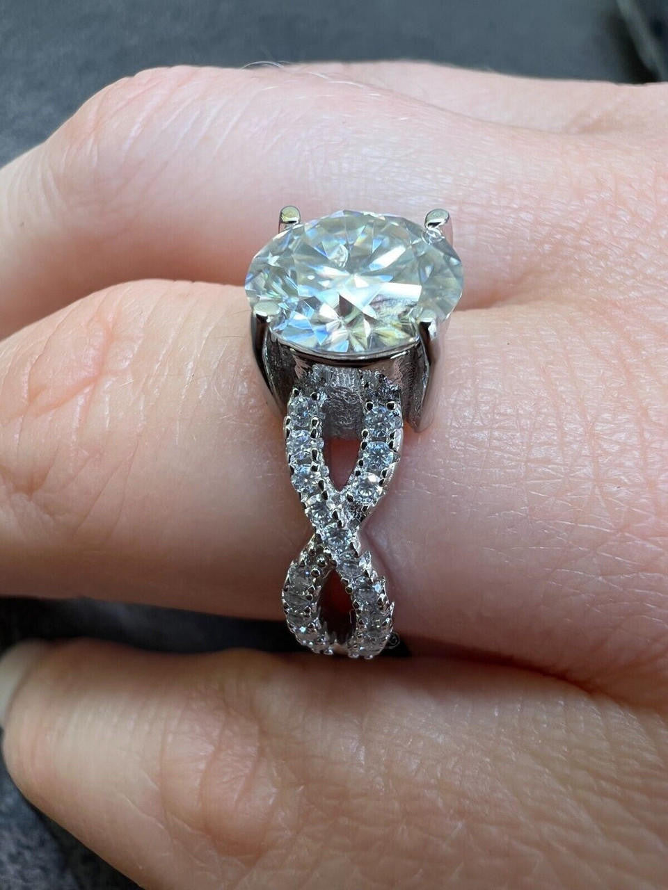 Womens Moissanite Infinity Ring Engagement Wedding